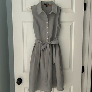 Jones New York pinstripe pocket dress size 4
